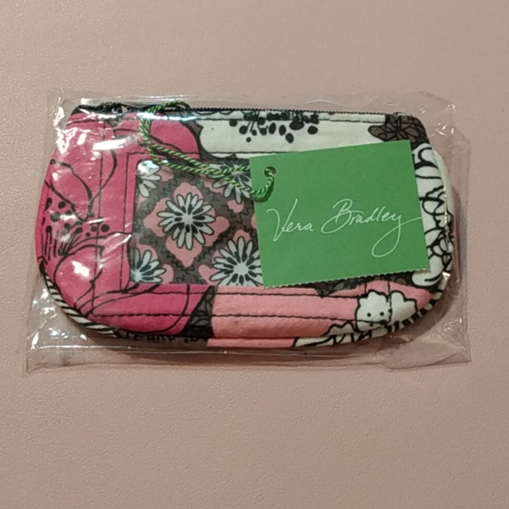 Vera Bradley zip I'd holder
